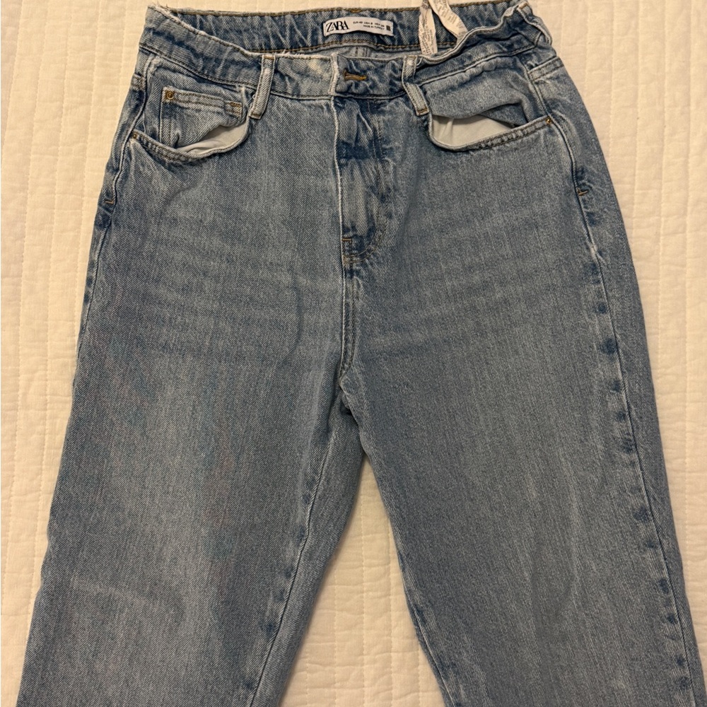 Zara Classic Light Blue Jeans